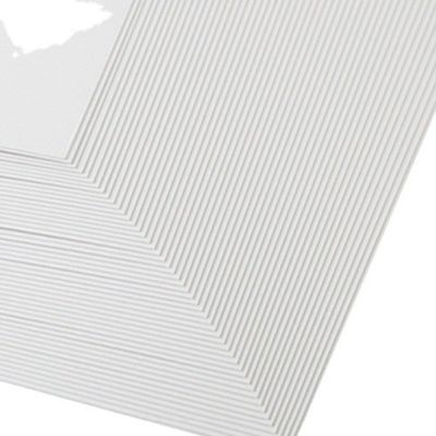 카오리나이트 코팅 250-400gsm C2S/출판 및 포장용 높은 대용량 아트 카드