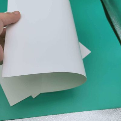 C2S 듀플렉스 보드 종이 타입의 화이트 아트 카드보드 엽