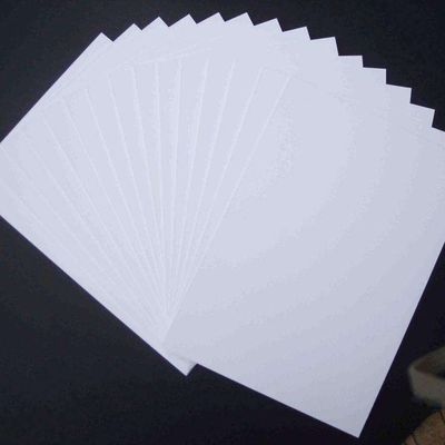 110*68*12mm 주문형 포플러 C1S 코팅 된 코끼리판/ FBB/ 브리스톨 종이 롤
