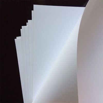 80-200gsm C2S/ 잡지 인쇄용 아트 종이 밝기 92% 종이 타입 쓰기 종이